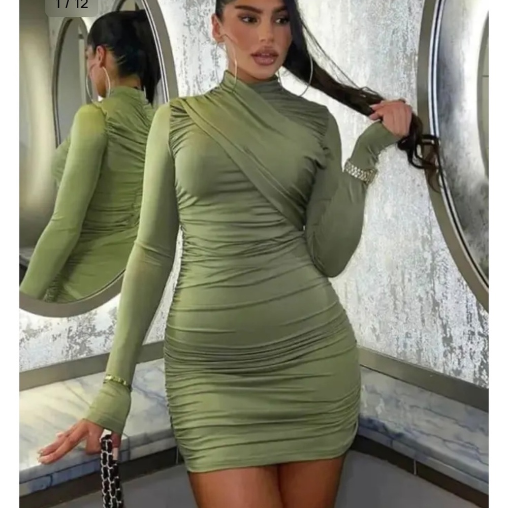 Green Ruched & Ready Bodycon Dress - Picture 2 of 4